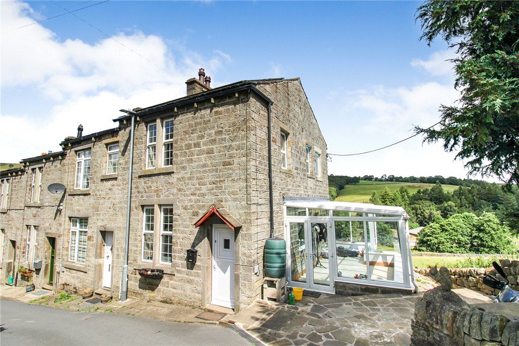 Property photo 1 of 16 External