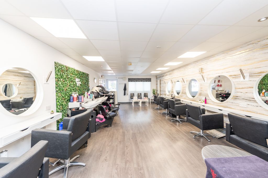 Property photo 3 of 20