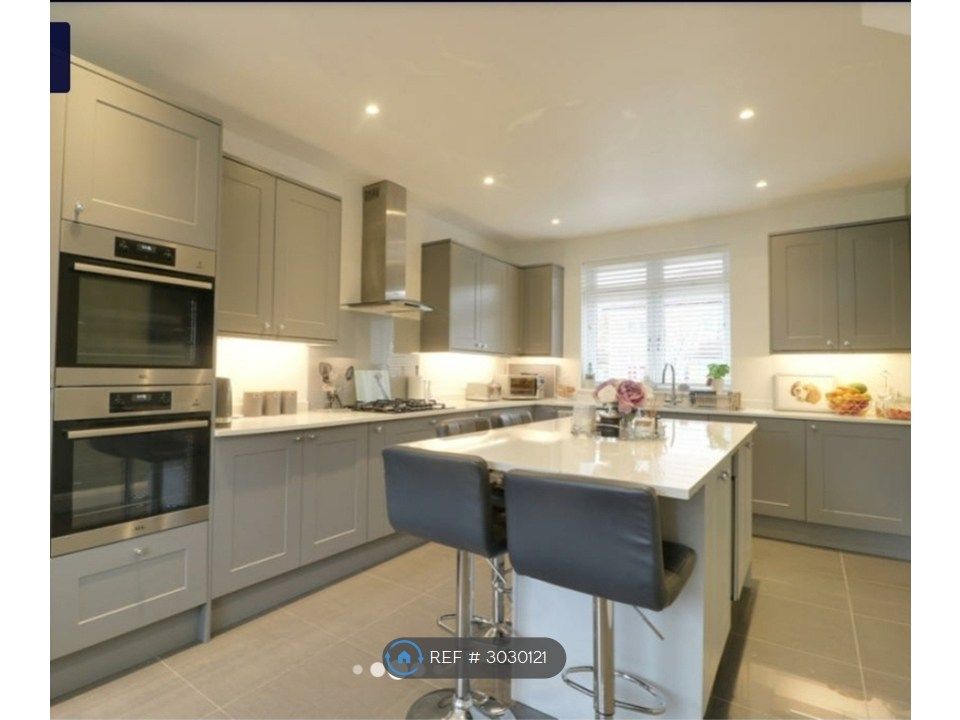 Property photo 3 of 3