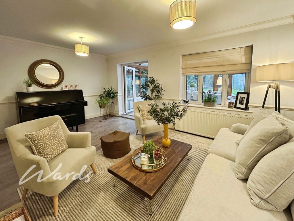 Property photo 3 of 15 Co15