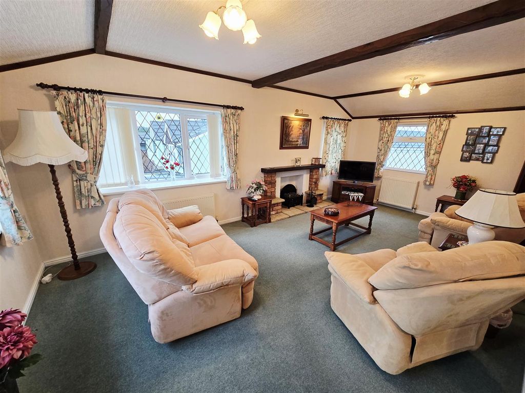 Property photo 2 of 18 20260203_160350.Jpg