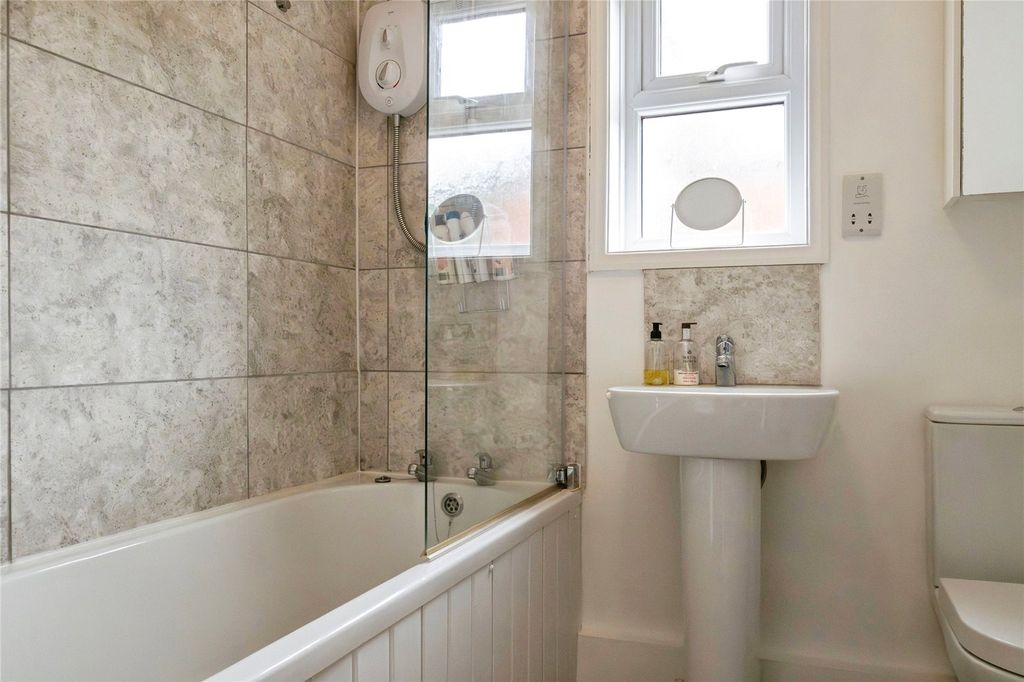 Additional image 13 of 1 bed flat for saleSea Lawn Terrace, Dawlish, Devon EX7