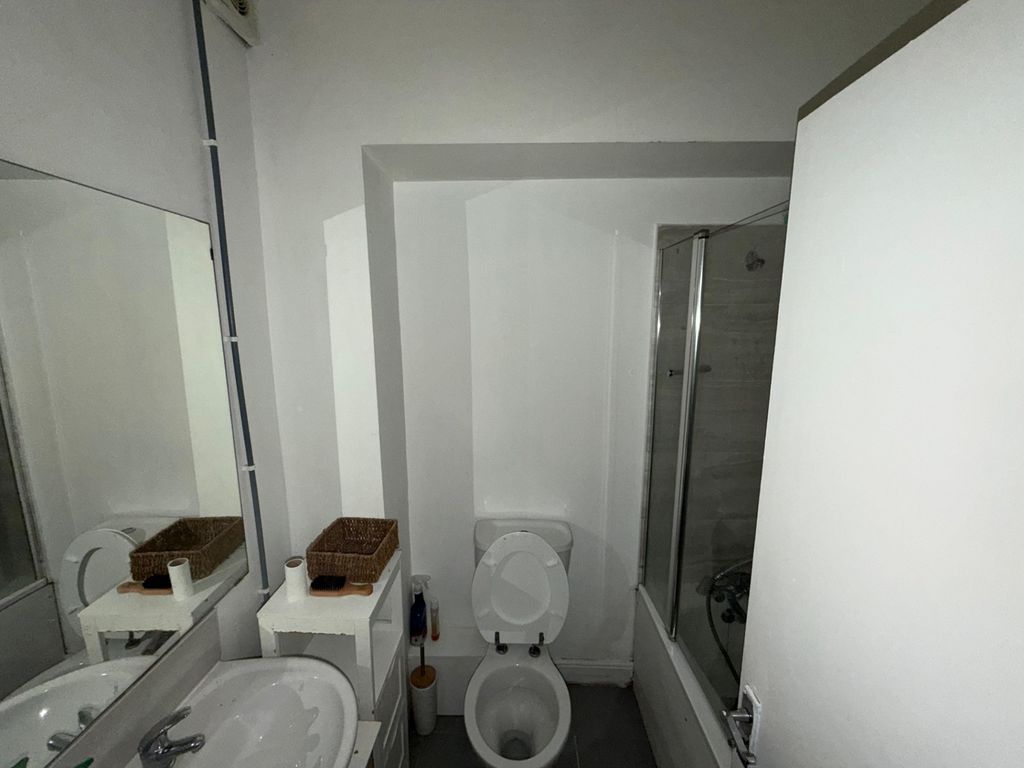 Property photo 3 of 13 Photo 3