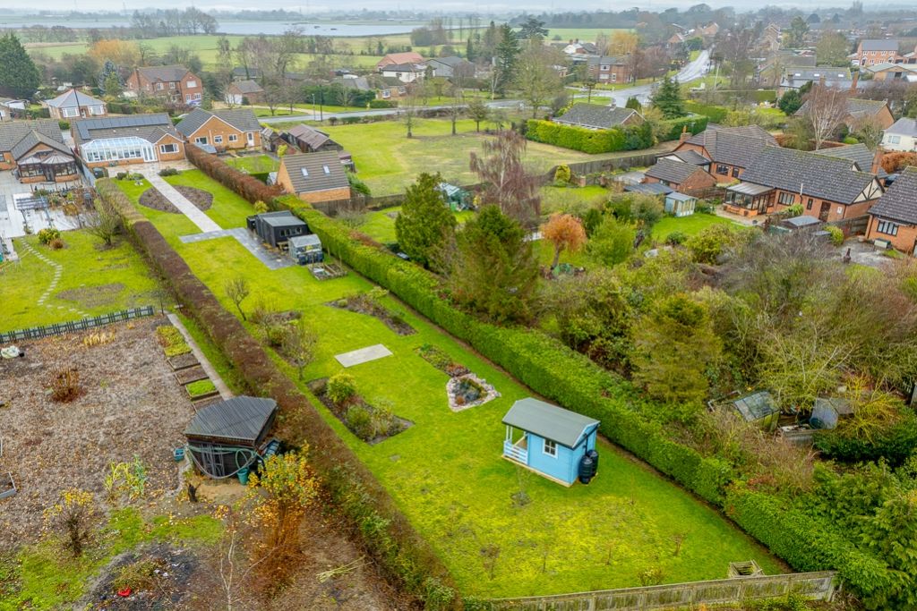 Property photo 2 of 30 3 Fishergate (Spalding)-3