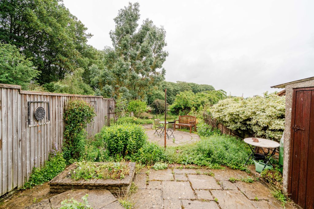 Property photo 2 of 15 2
