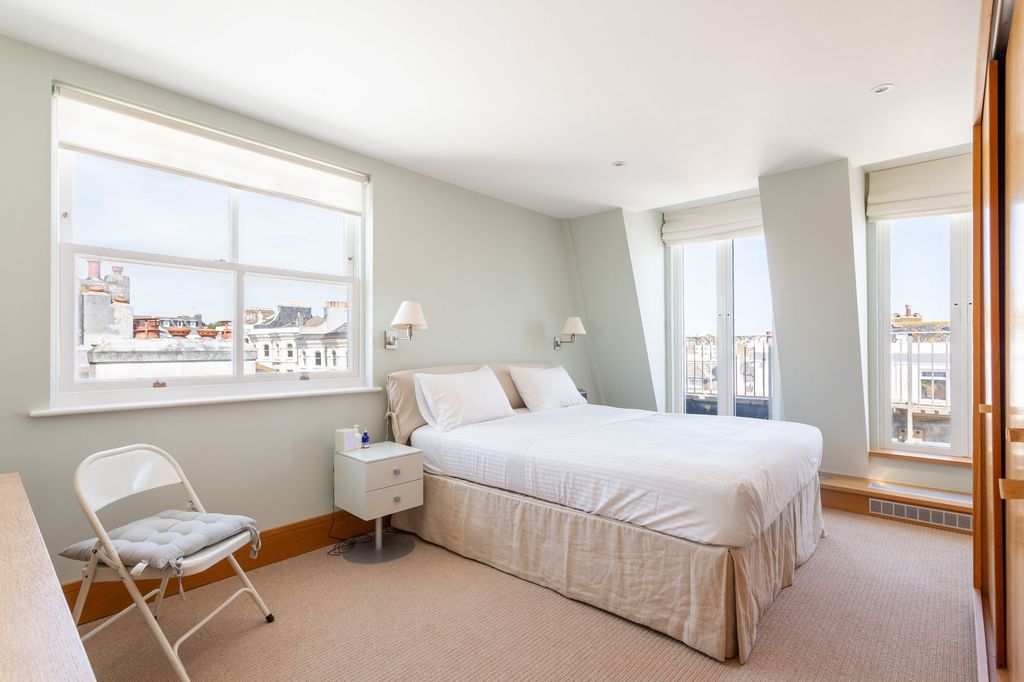 Additional image 9 of 3 bed penthouse for salePercival Mansions, Brighton BN2