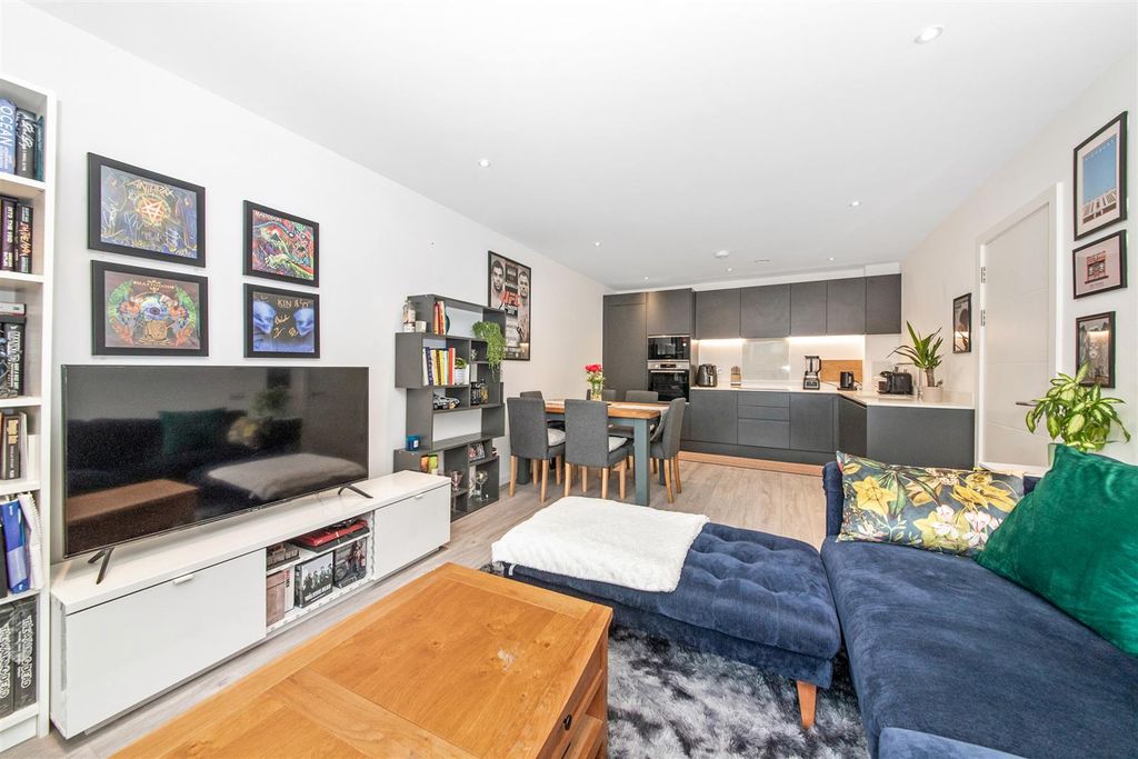 Property photo 2 of 12 Living