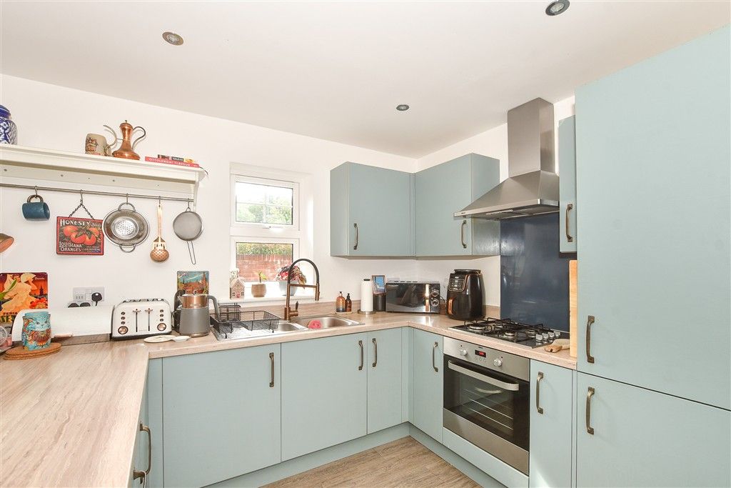 Property photo 3 of 17 Kitchen/Diner