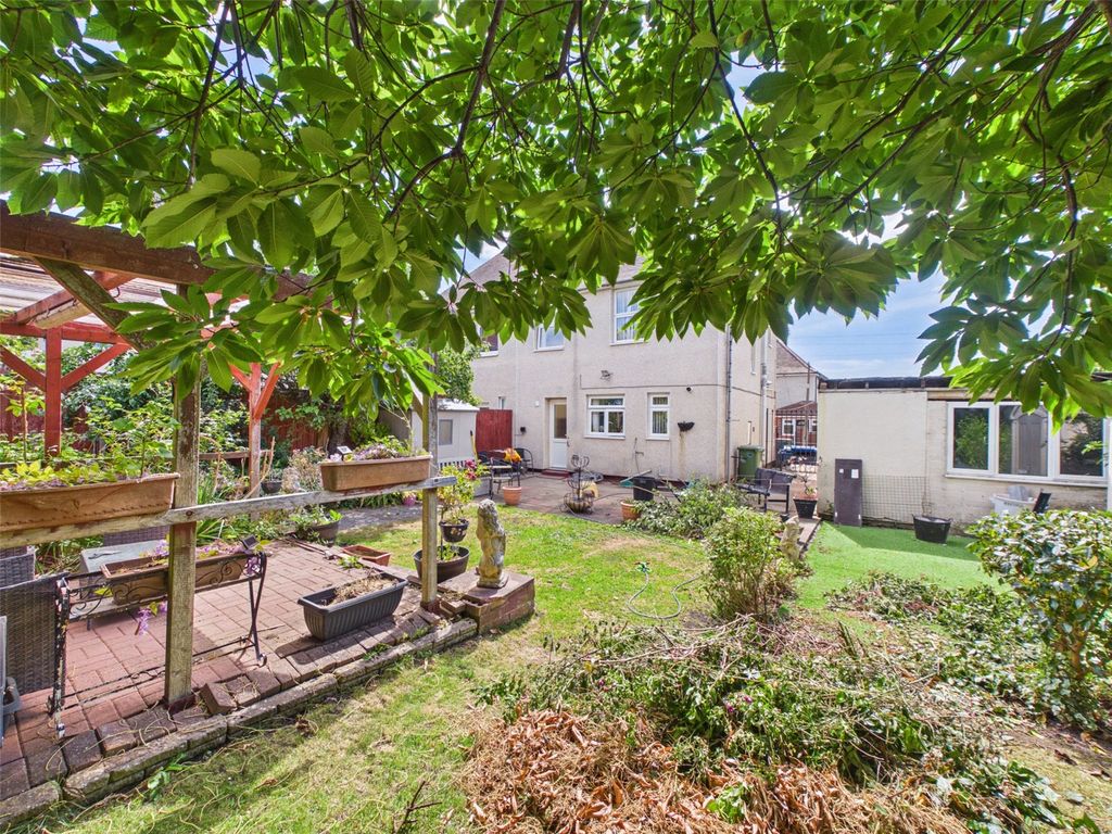 Property photo 2 of 10 Picture No. 09