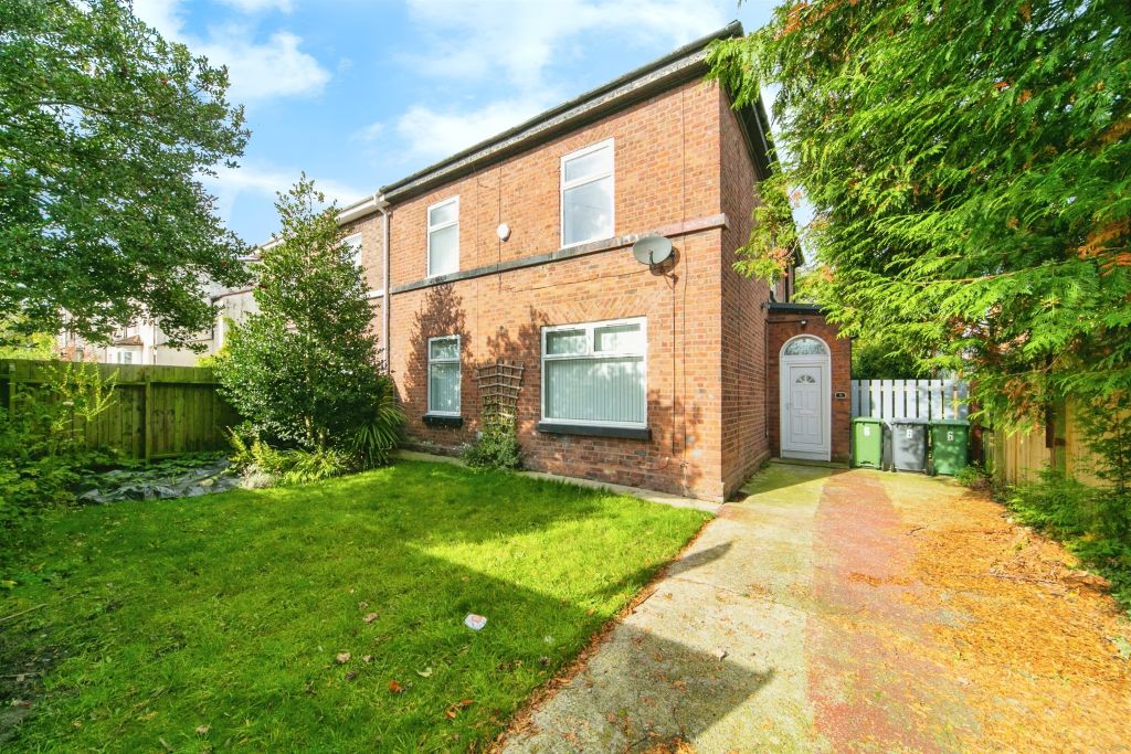 Property photo 1 of 17