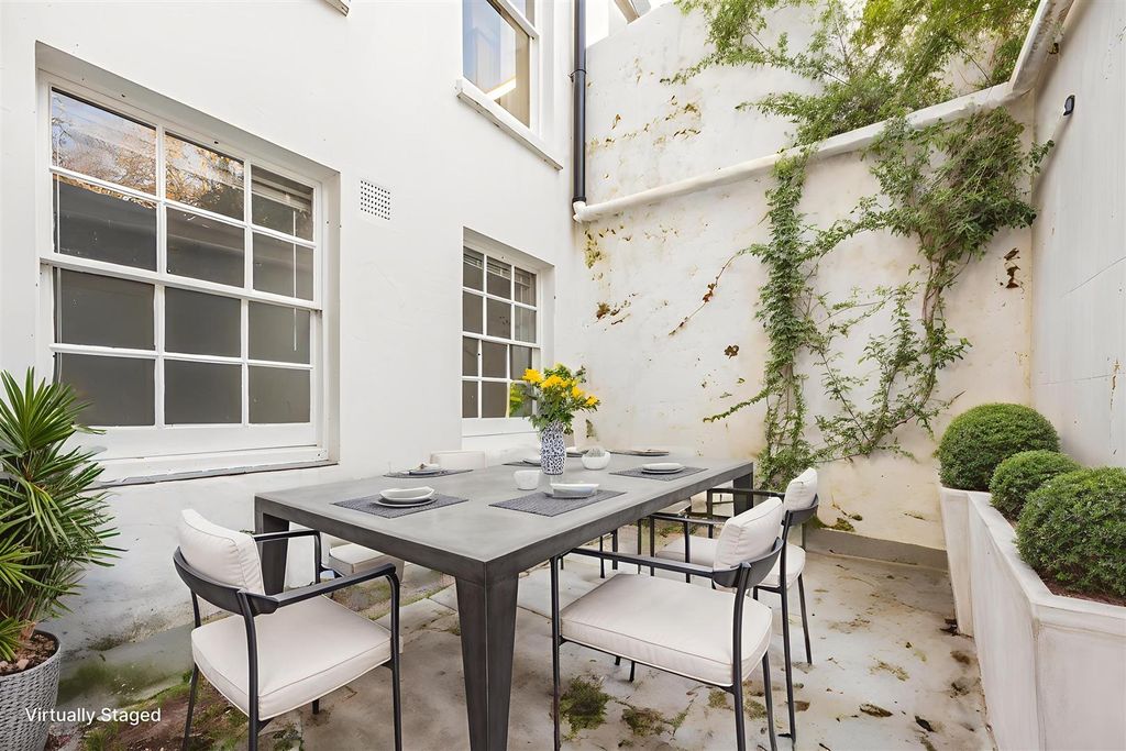 Property photo 3 of 18 Patio