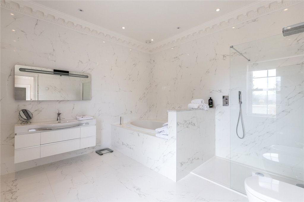 Additional image 16 of 6 bed detached house for saleHigh Street, Angmering, Littlehampton, West Sussex BN16