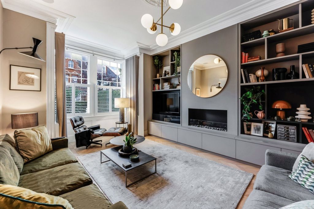 Property photo 1 of 21 Picture No. 05