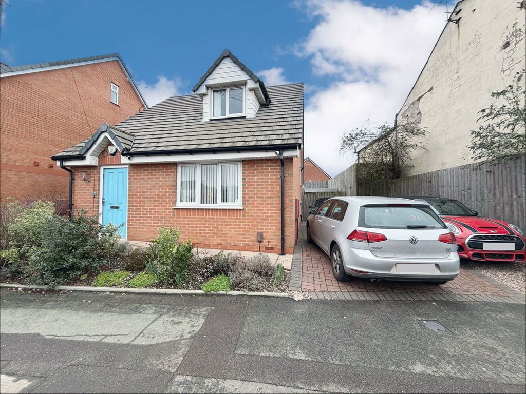 Property photo 1 of 20