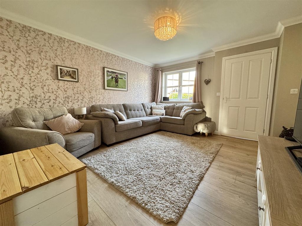 Property photo 2 of 14 Img_9946.Jpeg