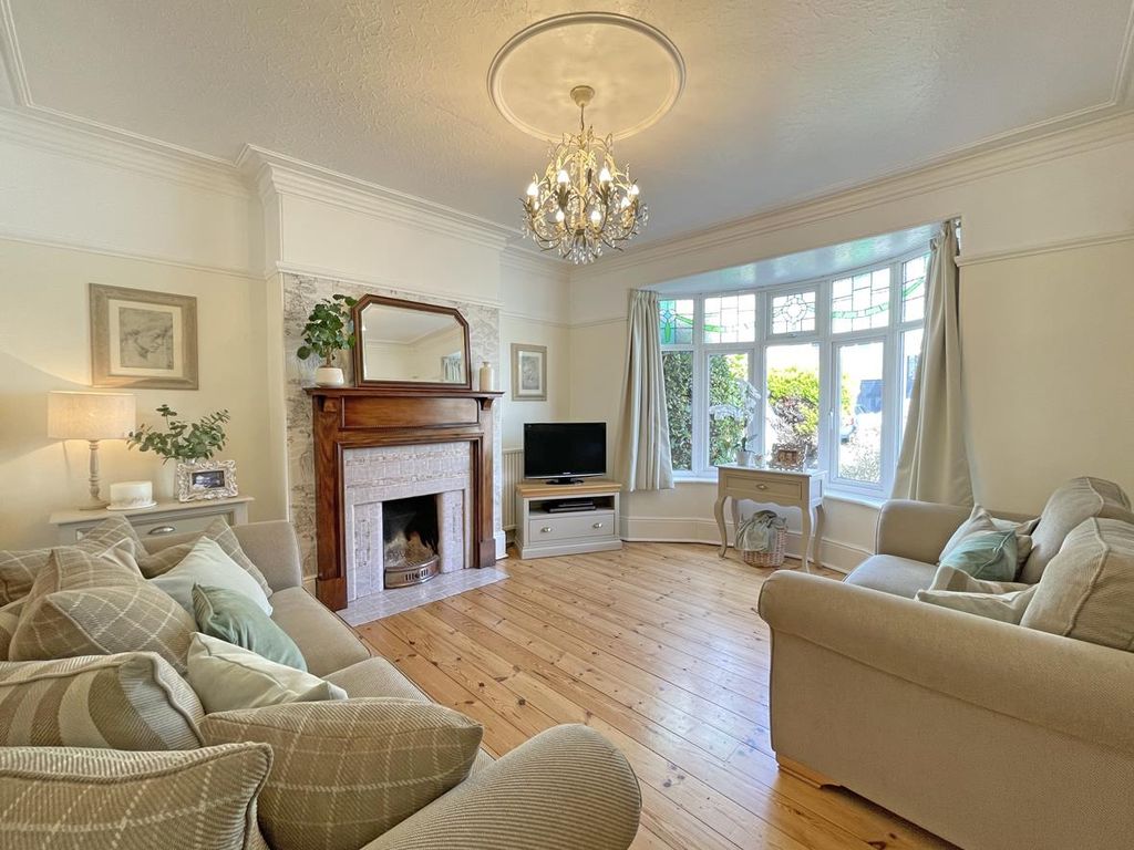 Property photo 2 of 29 Brean Down Road 36 - Bedroom Living Room.Jpg