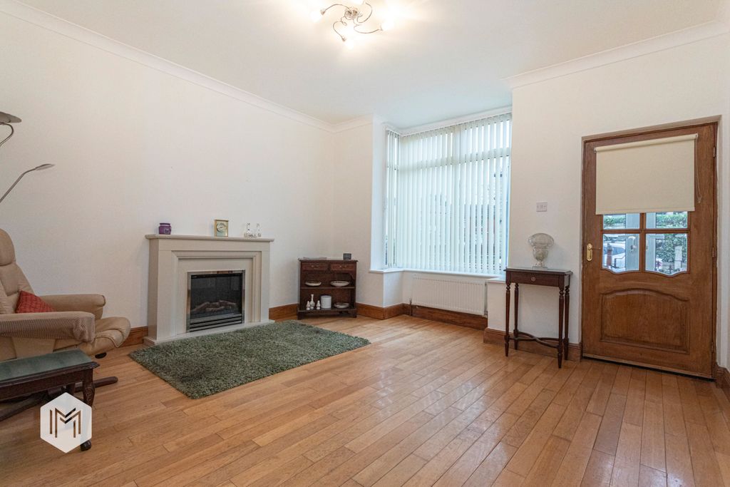 Property photo 2 of 17 Picture No. 37