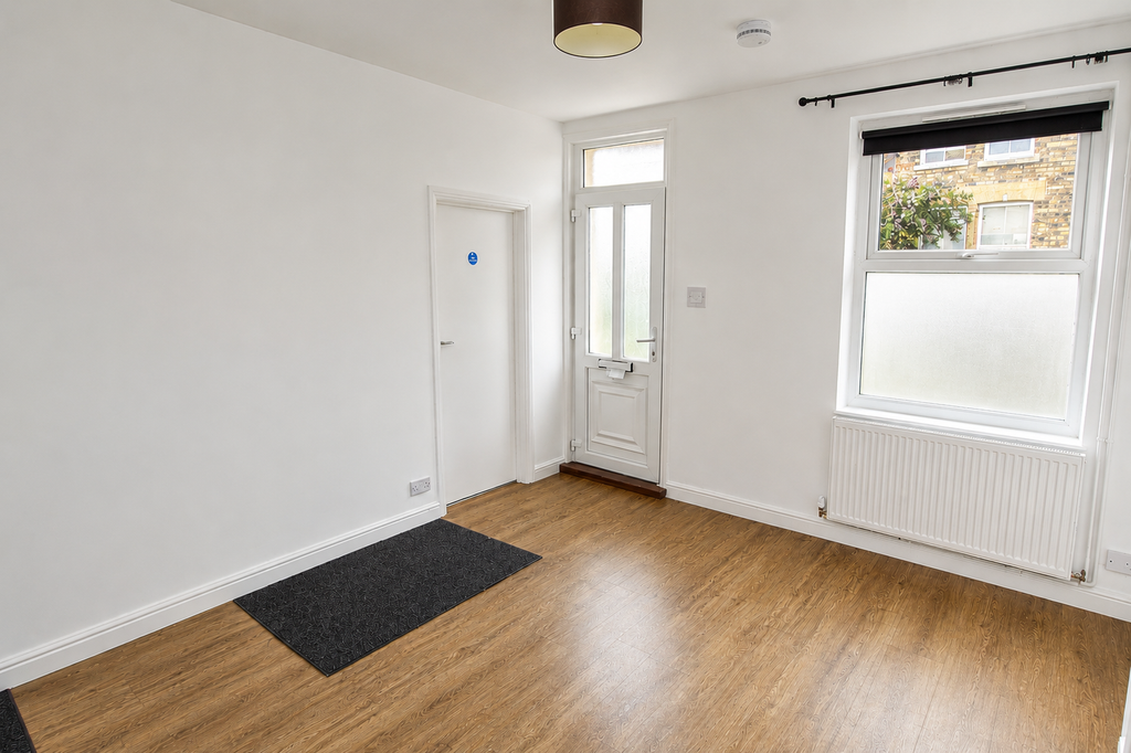 Property photo 3 of 13 Dining Room