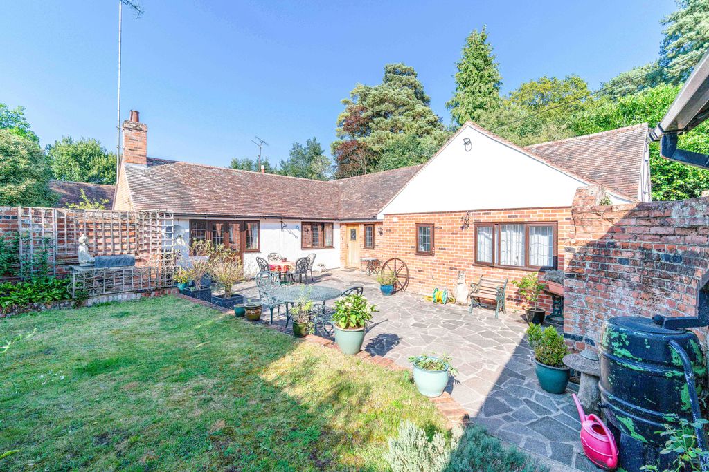Property photo 1 of 16