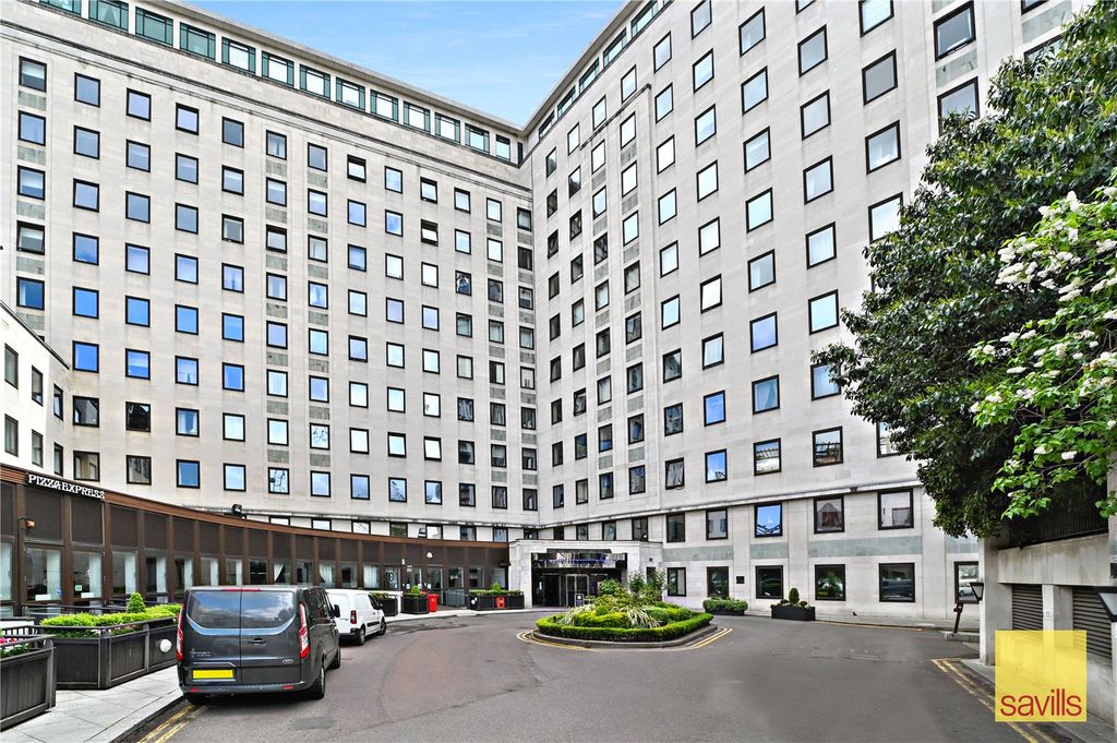 Property photo 1 of 10 External