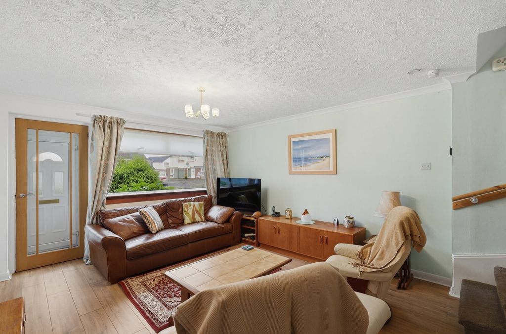 Property photo 2 of 18 Picture No. 19