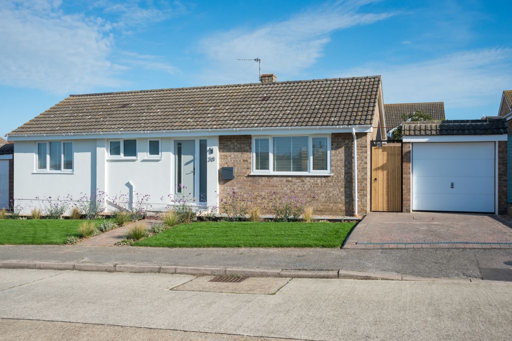 Property photo 1 of 29 Front