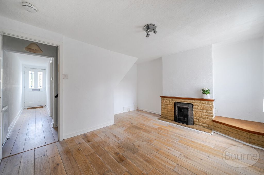 Property photo 3 of 10 Fac98Ab0-9398-41B...