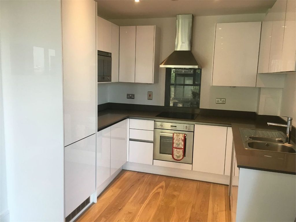 Property photo 2 of 5