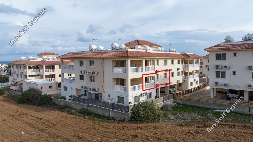 Property photo 1 of 4