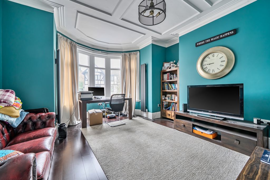 Property photo 2 of 13 1419765-12-69A814F72Aa04