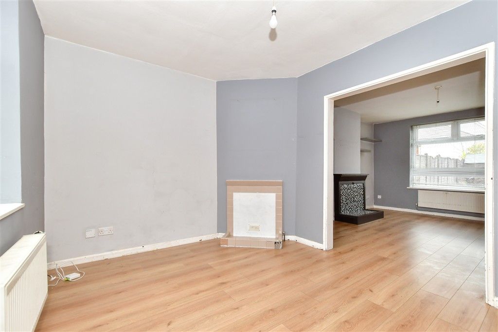 Property photo 2 of 13 Dining Area