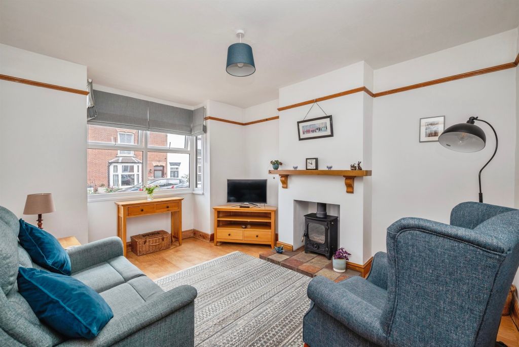 Property photo 2 of 18