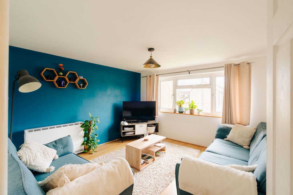 Property photo 1 of 15 5