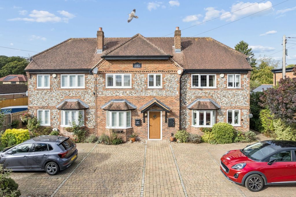 Property photo 1 of 30