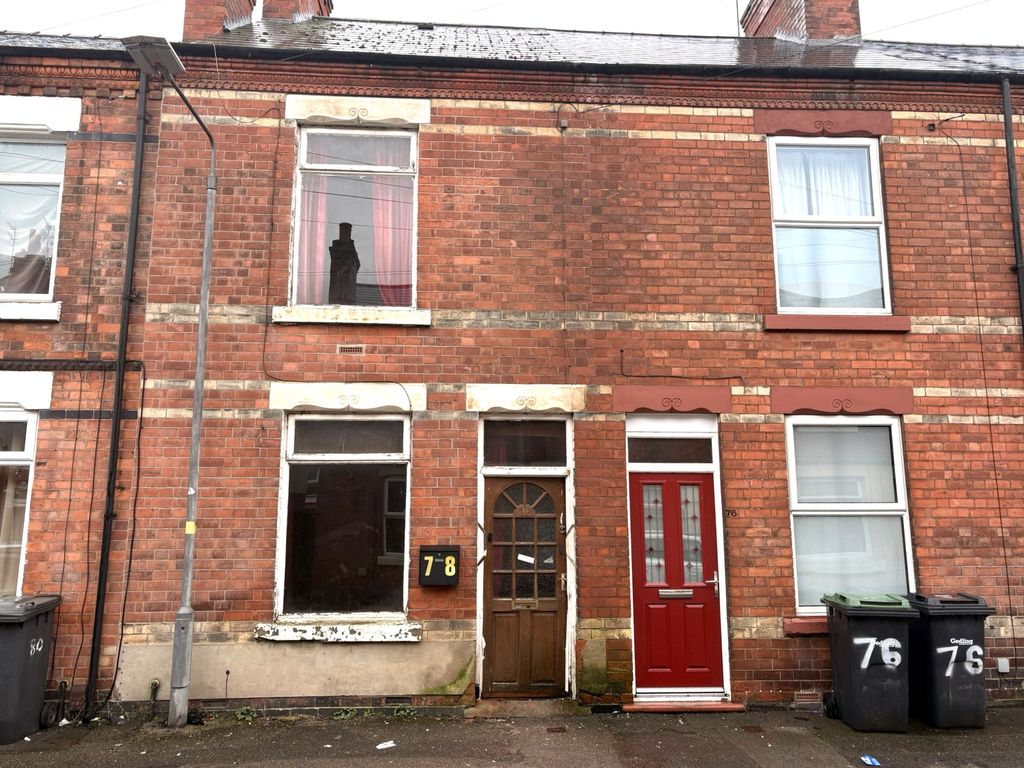 Property photo 1 of 17