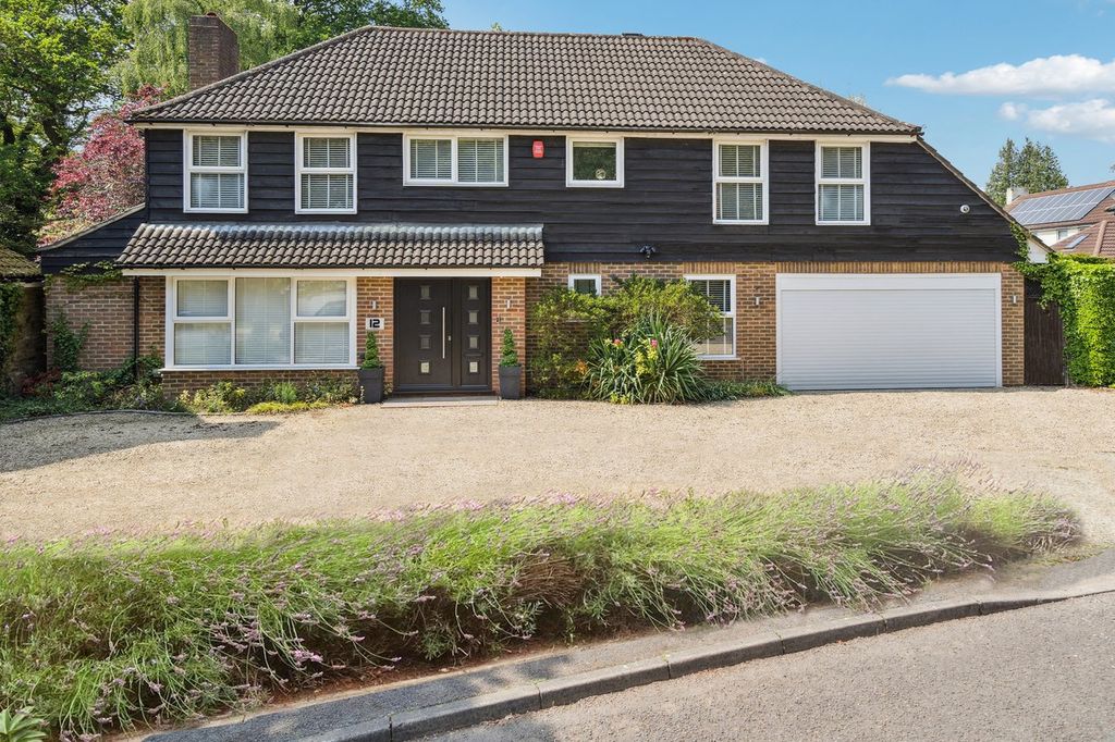 Property photo 1 of 46