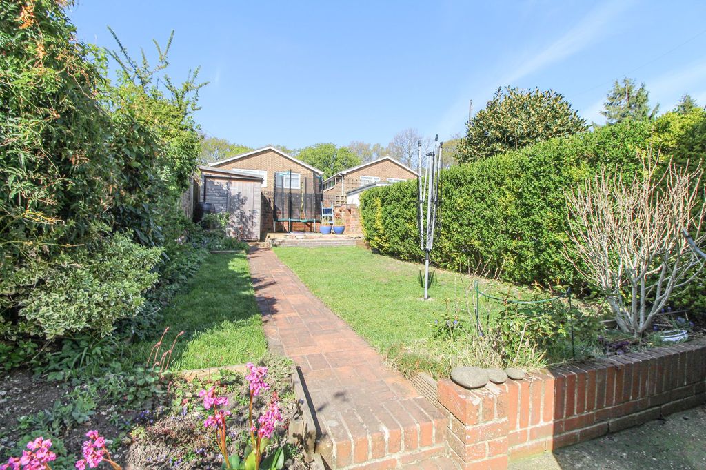 Property photo 1 of 21