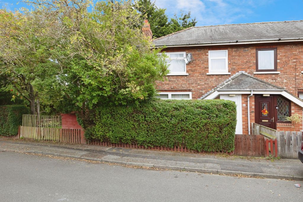 Property photo 1 of 17