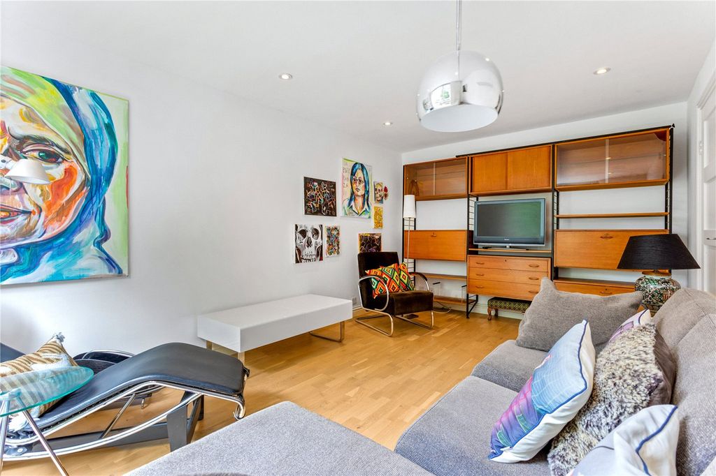Property photo 3 of 11 Picture No. 06