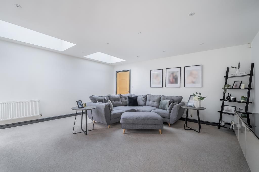 Property photo 3 of 21 Reception Room