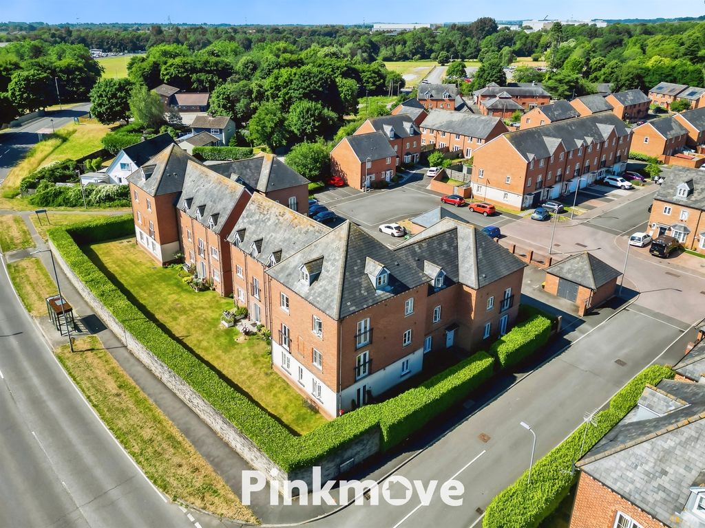 Property photo 1 of 17