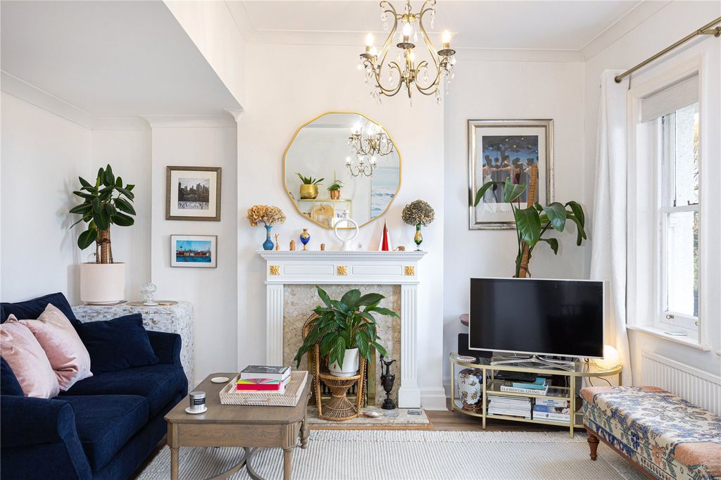 Property photo 2 of 11 Reception Room