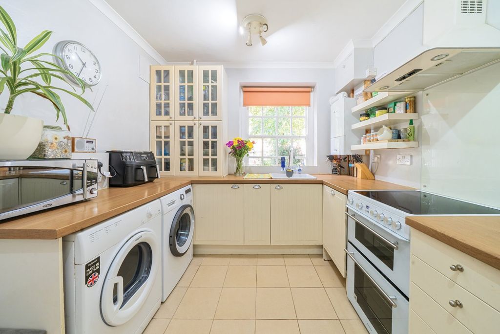 Property photo 3 of 18 Picture No. 03