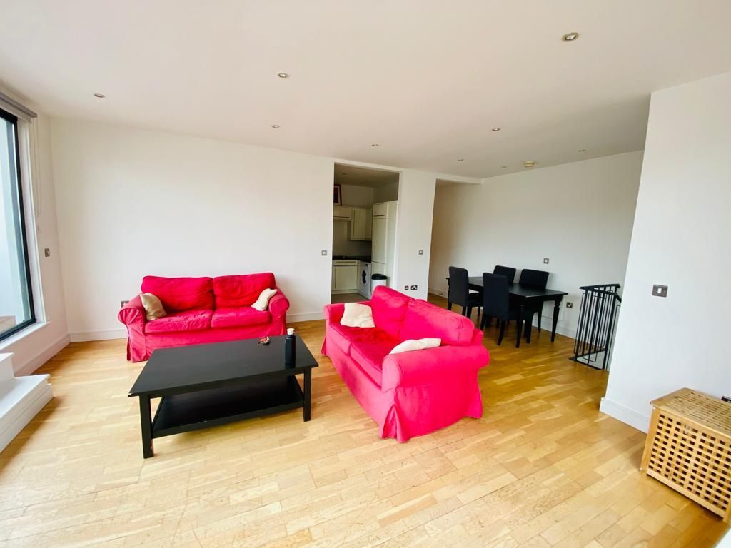 Property photo 3 of 17 F2Ad3Abd-35Ab-40F3-Ae25-d6c1d1B7c3Bb.Jpg