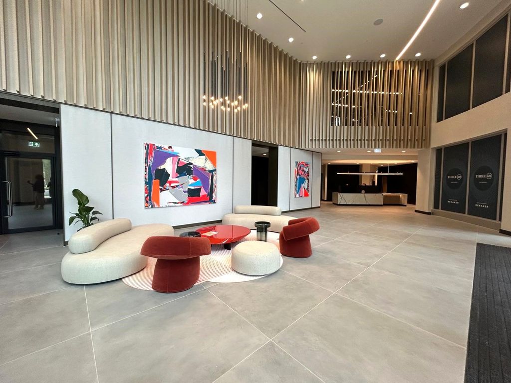 Property photo 1 of 20 Reception