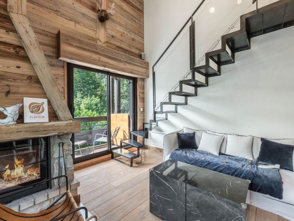 Property photo 1 of 11 Megeve Apartment For
