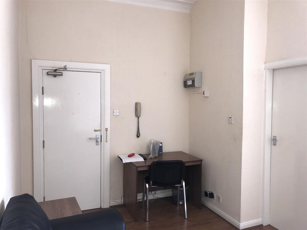 Property photo 2 of 4