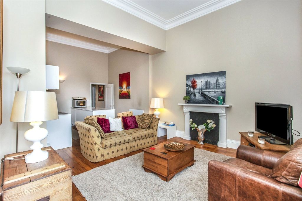 Property photo 1 of 14 Reception Room