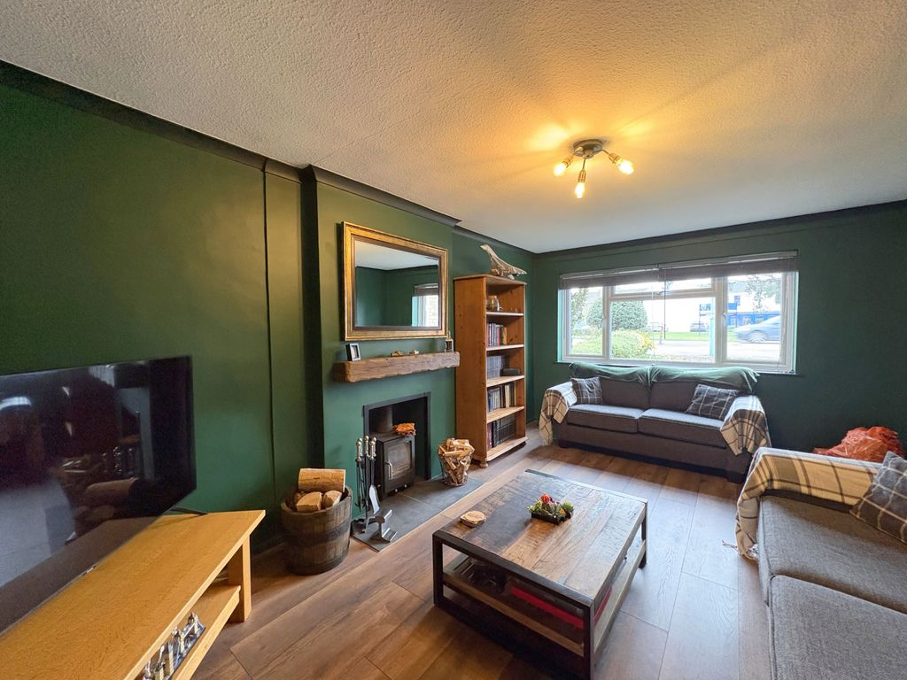 Property photo 2 of 17 Gallery