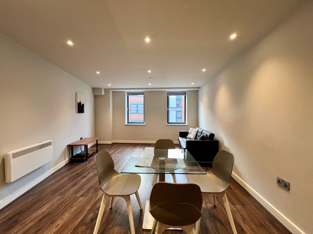 Property photo 3 of 8 Picture No. 05